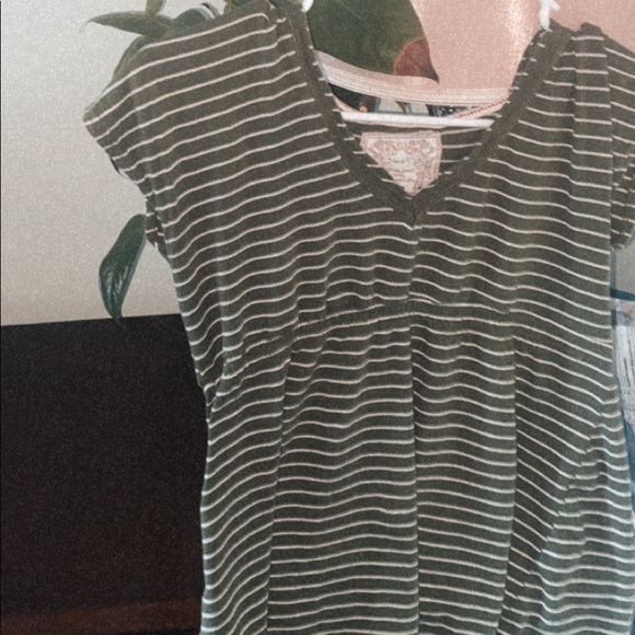 Olive green stripped cute top - Picture 2 of 3